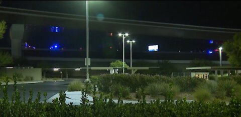 Man dies, woman injured in possible road rage shooting on 215 Beltway