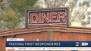 Restaurants feed first responders during French Fire