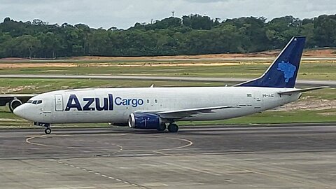 Boeing 737-300F PR-AJZ pousa em Manaus vindo de Campinas