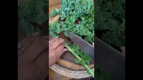 How to soften your kale lettuce ?? #shorts | kale lettuce salad
