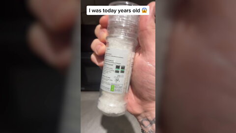 People are freaking out over 'secret' setting on salt grinders