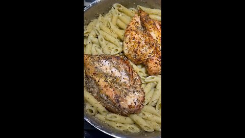 Pesto penne & chicken!