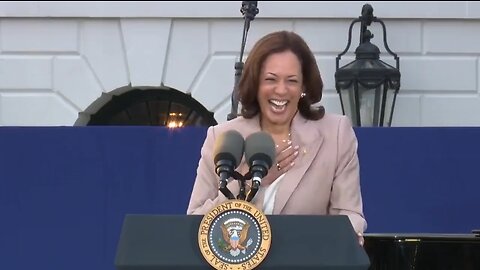 Kamala Harris Laughs Uncontrollably For 30 Seconds For No Reason