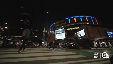 Cavs fans take on Big Apple, supporting team on road against New York Knicks