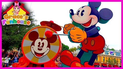 Disneyland’s Mickey Super Soundsational Parade in 4K