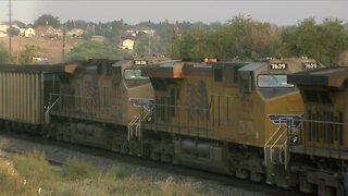 Arvada residents frustrated over Union Pacific train left idling