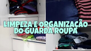 LIMPEZA E ORGANIZAÇÃO DO GUARDA ROUPA