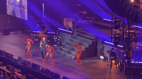 Pitbull - Can’t Stop Us Now Tour - On The Floor #Pitbull #OnTheFloor #CantStopUsNowTour #4K #HDR