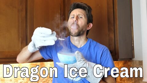 Making Non-Dried Powdered Ice Cream With Liquid Nitrogen and a Blender