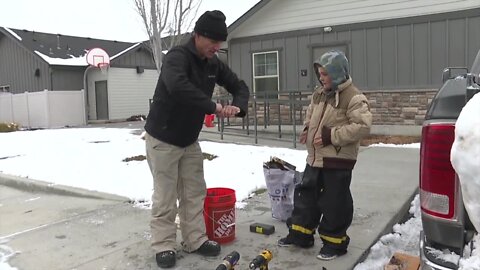 Snowman Delivery Service