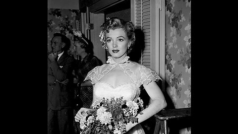 MARILYN MONROE in We're Not Married! (1952)