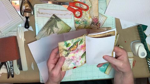 #4 DAY 3 Junk Journal Boot Camp- Folio, Pockets, and more