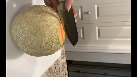 How to Cut Cantaloupe !
