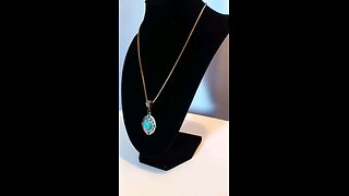 Crackled Turquoise Pendant Necklace