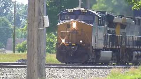 CSX I135 Intermodal Train From Sterling, Ohio June 25, 2022