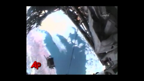 Nasa Astronaut loses tool bag on fake spacewalk
