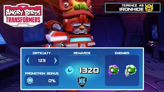 Angry Birds Transformers - Spark Run Series - Level 123 - Featuring Ironhide