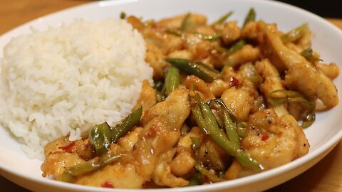 Chicken chili with boiled rice