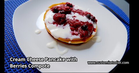 Keto Cream Cheese Pancakes with Berries Compote