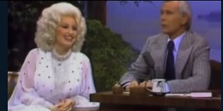Johnny Carson would pay to see Dolly Parton’s what?