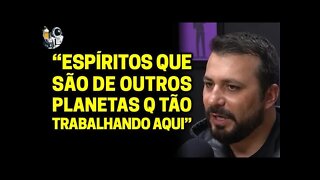 "ELA INCORPORA UMA EXTRATERRESTRE" com Rodox | Planeta Podcast (Sobrenatural)