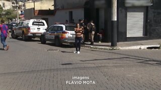 Homicídio em Valadares: rapaz assassinado dentro de barbearia no último sábado no bairro Santa He