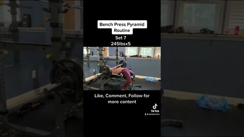 Bench press pyramid routine/ 300lbs / bw 146lbs