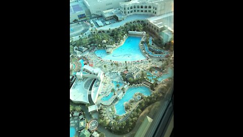 Las Vegas -- MANDALAY BAY BEACH -- #1 Best Pools in Vegas!