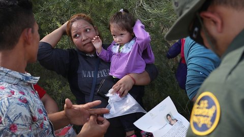 Memo Shows DHS Did Discuss Ordering Family Separations
