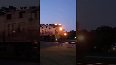 Florida East Coast Railway FEC-107 at Wilder Blvd Crossing Daytona Beach Golf Club #railfanrob #fec