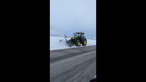 Snow removal at airport