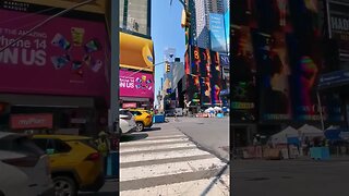 Times Square New York Big Screens