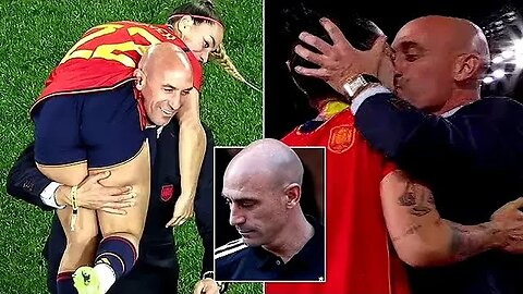 New Photo Scandal Shows Luis Rubiales Lifting World Cup Star Athenea del Castillo on His Shoulders
