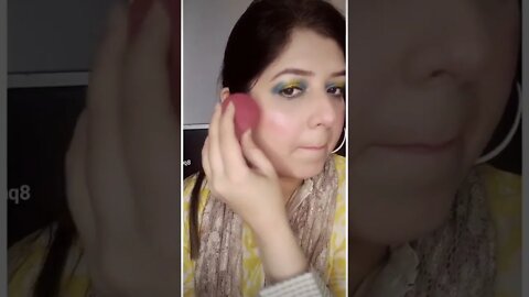 Set your makeup with makeup fixer #ytshorts #mehsimcreations #shortsfeed #makeuphack #shortvideo