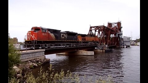 CN Oshkosh Lift Bridge 227