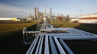 Russia Suspends Oil Deliveries To Belarus