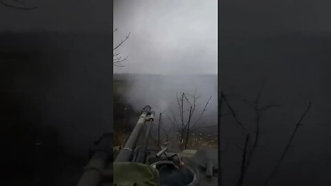 🇷🇺30 mm BMD-4 automatic cannon working on Ukrainian positions