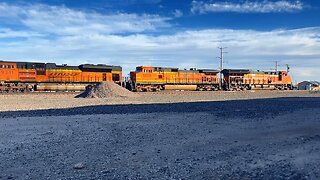 BNSF Transcon Mainline and Switching Action in Amarillo