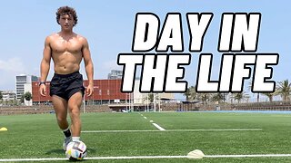 Day In The Life Of A Pro Footballer Playing In Barcelona!