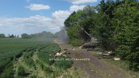 Crews of self-propelled guns "Msta-S" demilitarized several more objects of the Armed Forces of Ukraine in the Donbass