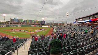 Lansing Lugnuts kick off their 25th season with fans in the stands