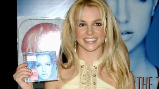 (2003) Britney Spears - "In The Zone" CD Signing