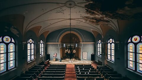 Exploring an Abandoned Church in Chicago | Formally a Greek-Catholic Church