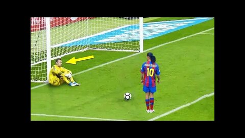 Ronaldinho anger destroyed the goalkeepers football match goals skills goals and skills
