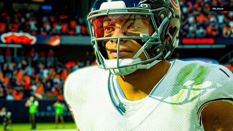 Madden 23: Justin Fields is a cheat code!