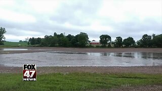 Crews working to prevent Ingham Co. roads from flooding