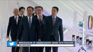 Foxconn and Wisconsin sign Memorandum of Understanding