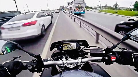 Wild POV Street Bike Lane Splitting on Freeway - Motorcycle Machismo