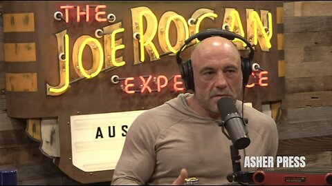 Joe Rogan & Graham Hancock Discuss Tribalism, Pharma, War on Drugs & Psychedelics