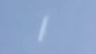 West coast cigar UFO flyby